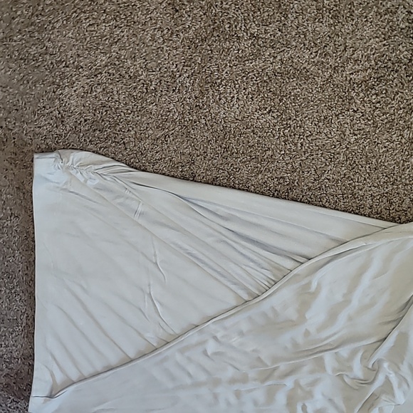 Express asymmetrical skirt - Picture 3 of 5